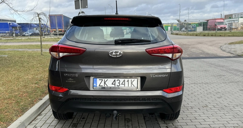 Hyundai Tucson cena 72500 przebieg: 50820, rok produkcji 2016 z Koszalin małe 191